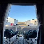 Luxury Caravan, On The Redcar